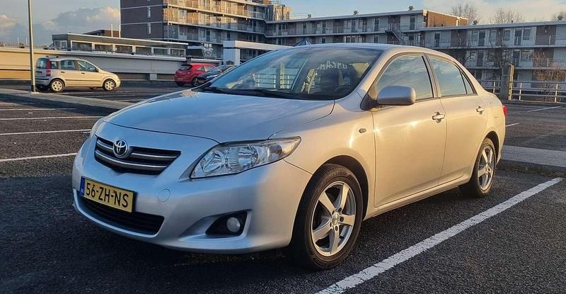 Occasion Toyota Corolla GT 121 PK (88 kW) 2008 Grijs Sedan