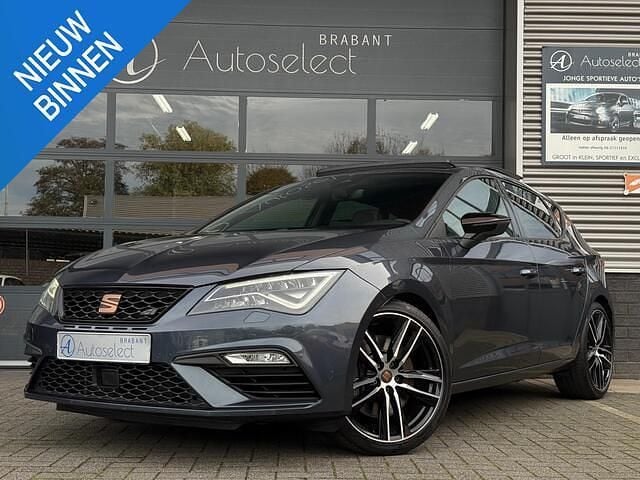 Grijs Gebruikt 2019 Cupra Leon Hatchback | € 27.490 (Iets duurder) - Afbeelding 1/4