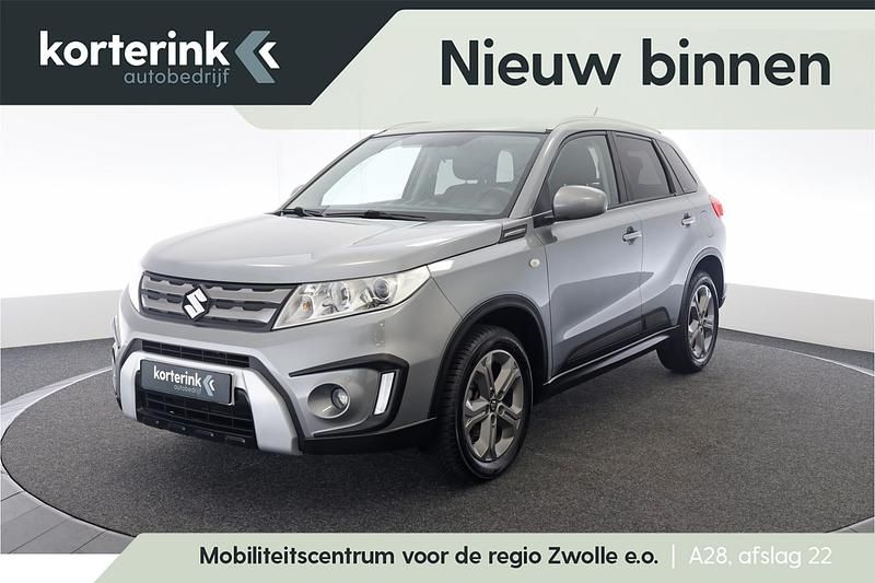 Grijs Occasion 2018 Suzuki Vitara Exclusive SUV | € 12.900 (Eerlijke prijs) - Afbeelding 1/4