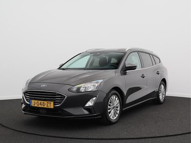 Grijs Gebruikt 2020 Ford Focus Business Edition Stationwagen | € 15.450 (Goede deal) - Afbeelding 1/4