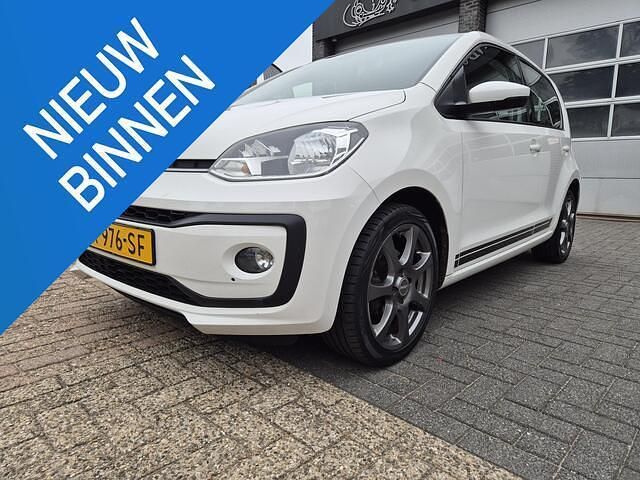 Wit Gebruikt 2016 VW up! move up! Hatchback | € 7.950 (Eerlijke prijs) - Afbeelding 1/4