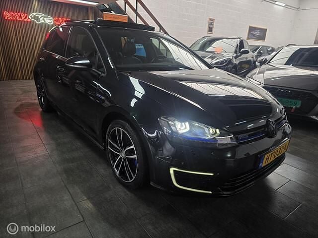 Occasion VW Golf VII GTE 150 PK (110 kW) 2015 Zwart Hatchback