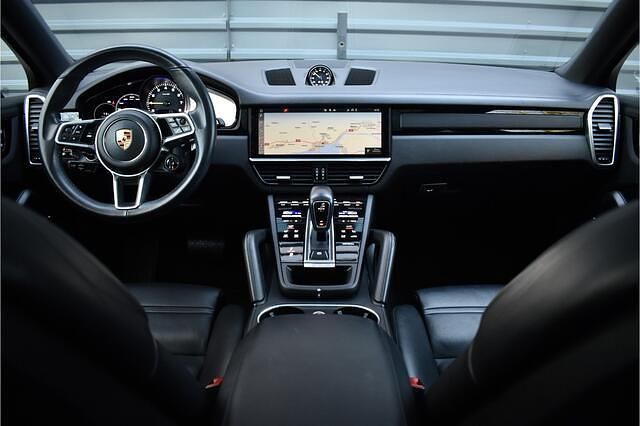 Occasion Porsche Cayenne 462 PK (339 kW) 2020 Zwart (metallic) SUV