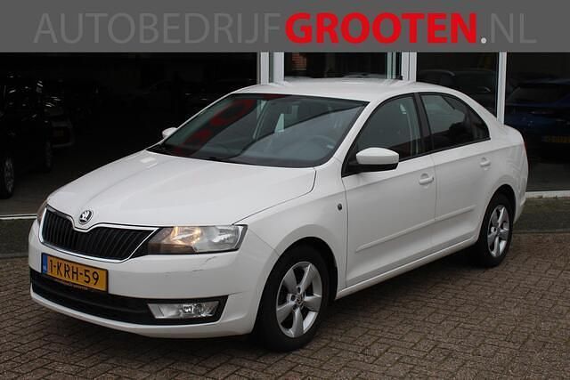 Wit Gebruikt 2013 Skoda Rapid Business Line Hatchback | € 6.999 (Eerlijke prijs) - Afbeelding 1/4