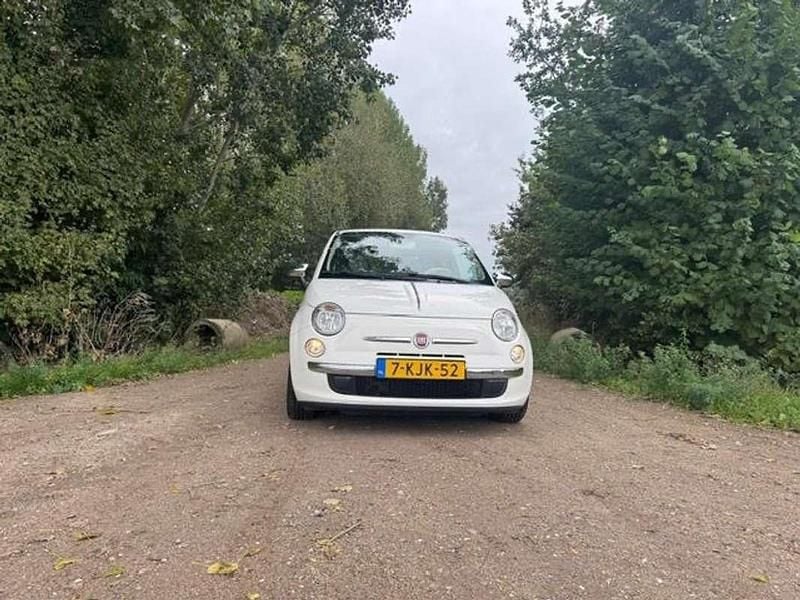 Wit Gebruikt 2013 Fiat 500 Easy Hatchback | € 5.299 (Goede deal) - Afbeelding 1/4