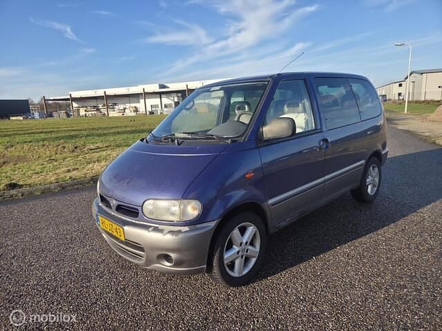 Blauw Occasion 1997 Nissan Serena SE MPV | € 1.950 - Afbeelding 1/4
