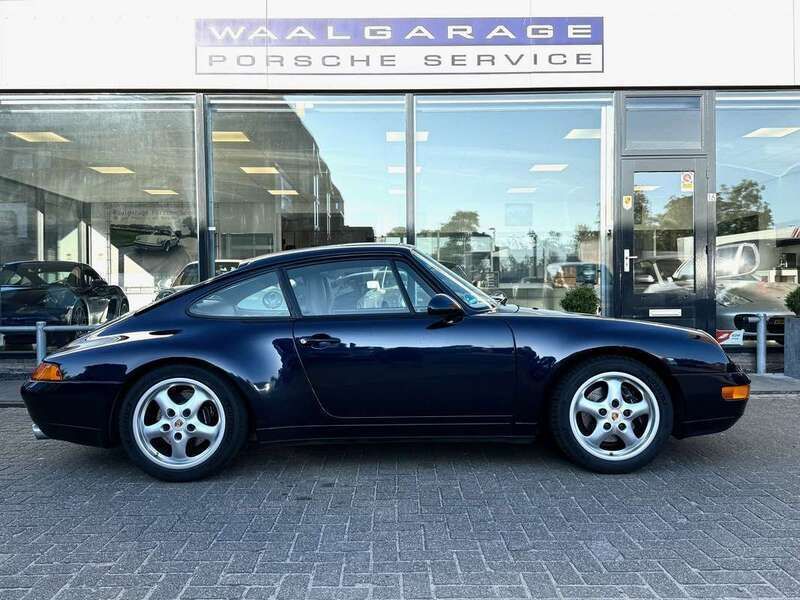 Blauw, metallic lak Gebruikt 1996 Porsche 911 Coupé | € 75.000 - Afbeelding 1/4