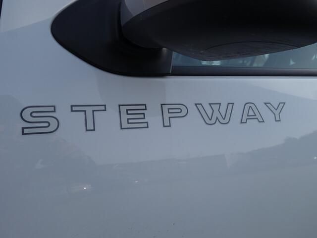 Occasion Dacia Logan MCV Stepway 90 PK (66 kW) 2019 Wit MPV