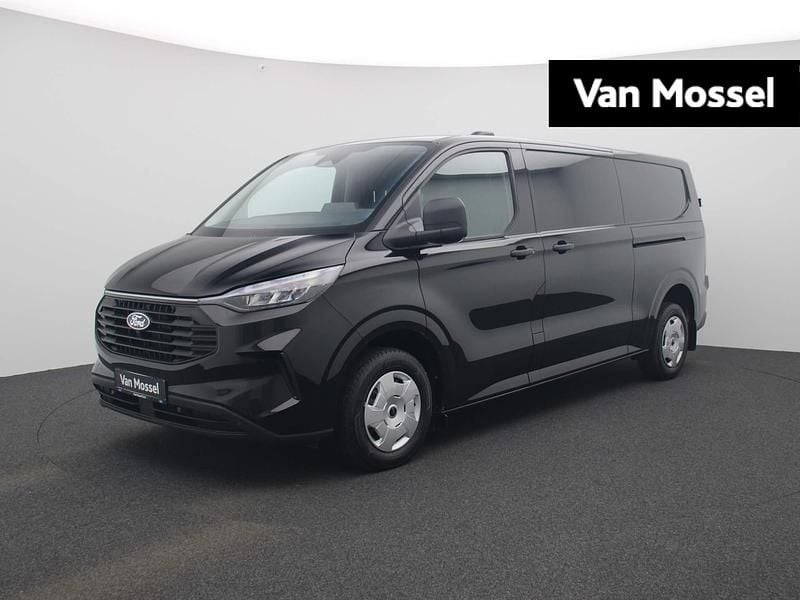 Zwart Gebruikt 2024 Ford Transit Custom Trend Van | € 31.945 (Iets duurder) - Afbeelding 1/4