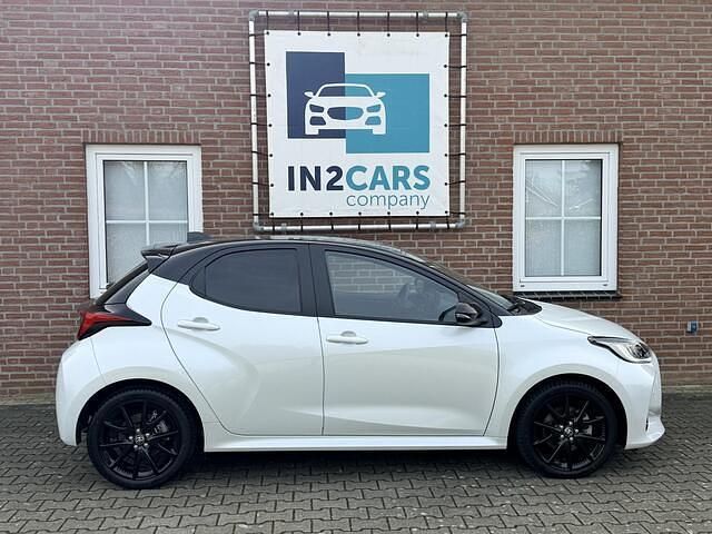 Occasion Toyota Yaris Executive 116 PK (85 kW) 2022 Wit Hatchback