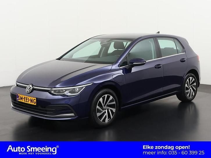 Gebruikt 2021 VW e-Golf Style Hatchback | € 22.945 (Goede deal) - Afbeelding 1/4