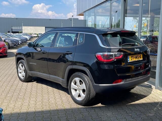 Occasion Jeep Compass Longitude 140 PK (102 kW) 2019 Zwart, metallic lak SUV