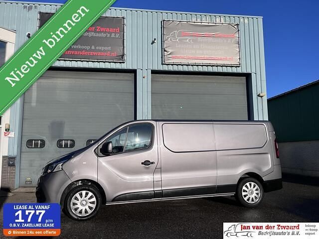 Grijs Occasion 2019 Renault Trafic Luxe MPV | € 10.750 (Super prijs) - Afbeelding 1/4