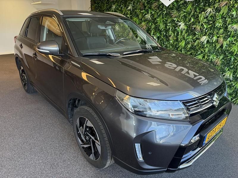 Occasion Suzuki Vitara Style 129 PK (94 kW) 2024 Grijs SUV