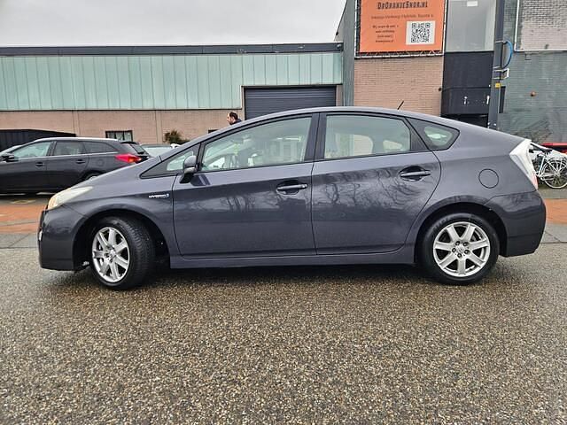 Occasion Toyota Prius 99 PK (72 kW) 2010 Grijs (metallic) Hatchback