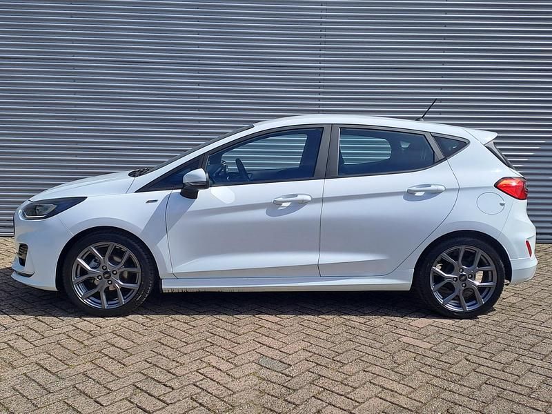 Occasion Ford Fiesta ST-Line 125 PK (91 kW) 2023 Wit, metallic lak Hatchback