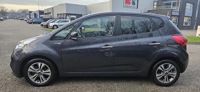 Occasion Kia Venga Platinum 124 PK (91 kW) 2018 Grijs (metallic) Hatchback