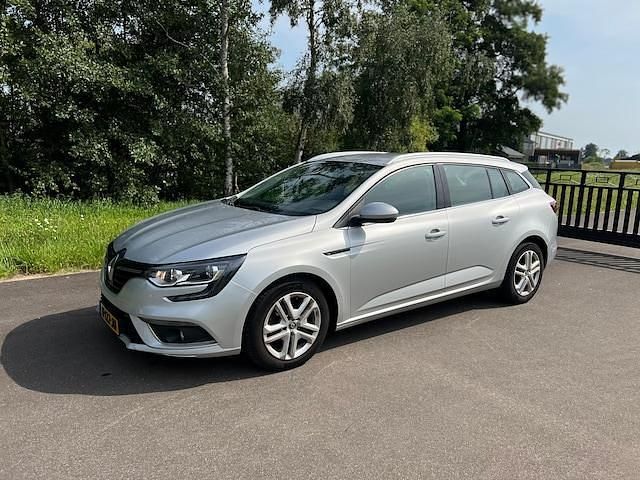 Occasion Renault Mégane GrandTour LIMITED 2018 Grijs Stationwagen