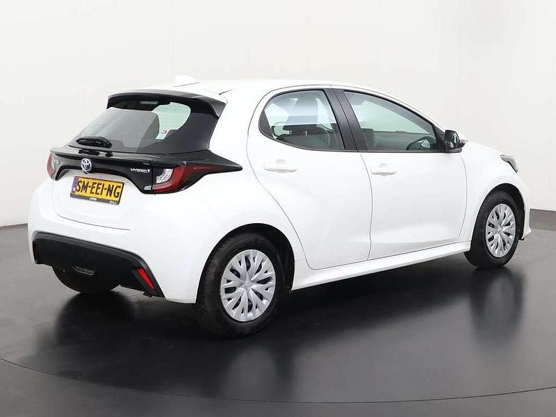 Occasion Toyota Yaris Hybrid Active 116 PK (85 kW) 2021 Wit Hatchback