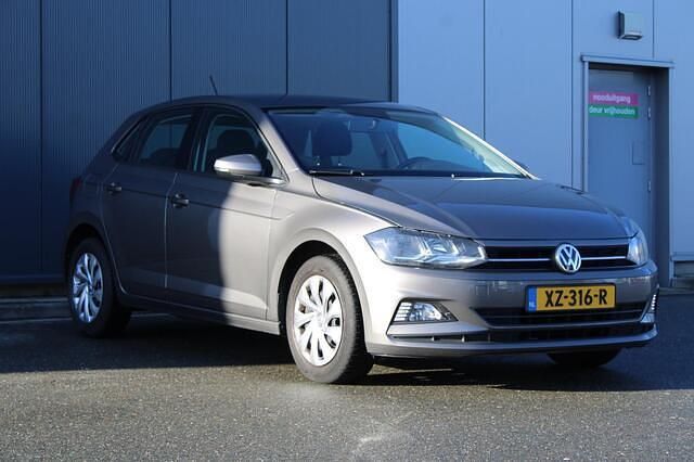 Occasion VW Polo Comfortline 80 PK (58 kW) 2019 Grijs (metallic) Hatchback