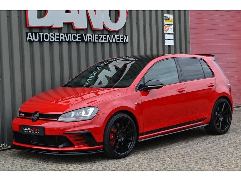 Rood Gebruikt 2016 VW Golf VII GTI Hatchback | € 22.950 (Iets duurder) - Afbeelding 1/4