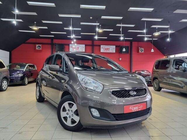 Grijs Gebruikt 2014 Kia Venga Hatchback | € 5.700 - Afbeelding 1/4