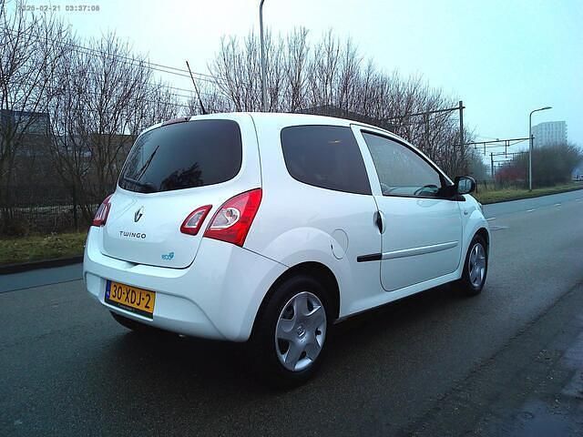 Occasion Renault Twingo Collection 75 PK (55 kW) 2012 Wit Hatchback