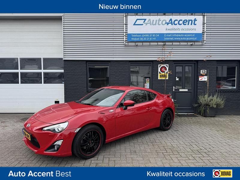 Rood Gebruikt 2014 Toyota GT86 GT Coupé | € 23.888 (Eerlijke prijs) - Afbeelding 1/4