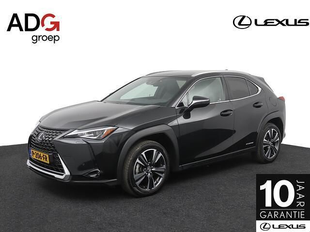 Zwart Gebruikt 2022 Lexus UX 250h SUV | € 29.950 (Eerlijke prijs) - Afbeelding 1/4