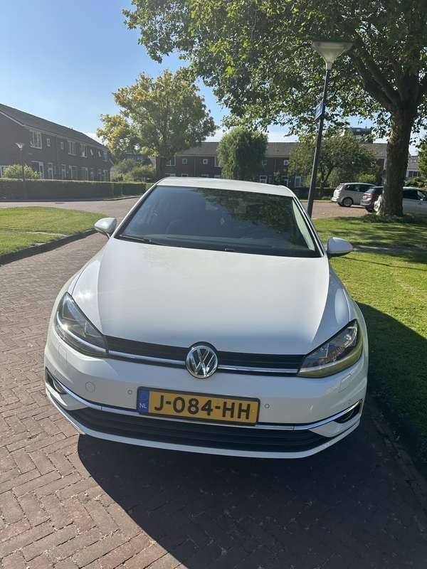 Wit Gebruikt 2017 VW Golf VII Comfortline Stationwagen | € 9.000 (Goede deal) - Afbeelding 1/4