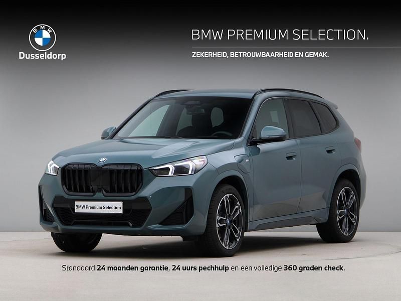 Groen, metallic lak Gebruikt 2024 BMW X1 M Sport SUV | € 54.950 (Iets duurder) - Afbeelding 1/4