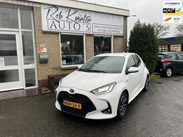 Wit Gebruikt 2021 Toyota Yaris Business Edition Hatchback | € 19.450 (Eerlijke prijs) - Afbeelding 1/4