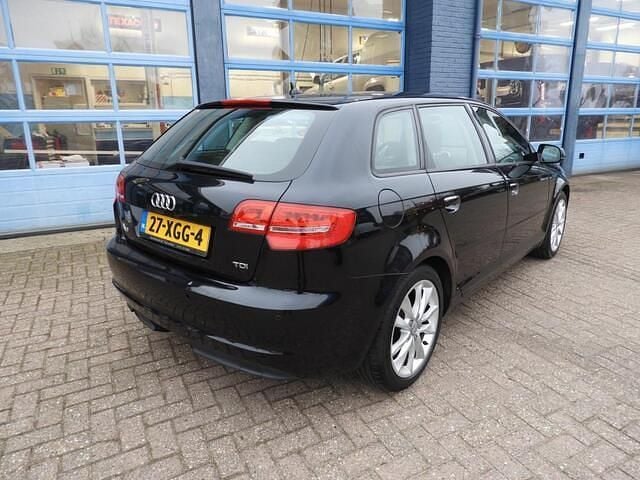Occasion Audi A3 Sportback Ambition 105 PK (77 kW) 2012 Zwart (metallic) Hatchback