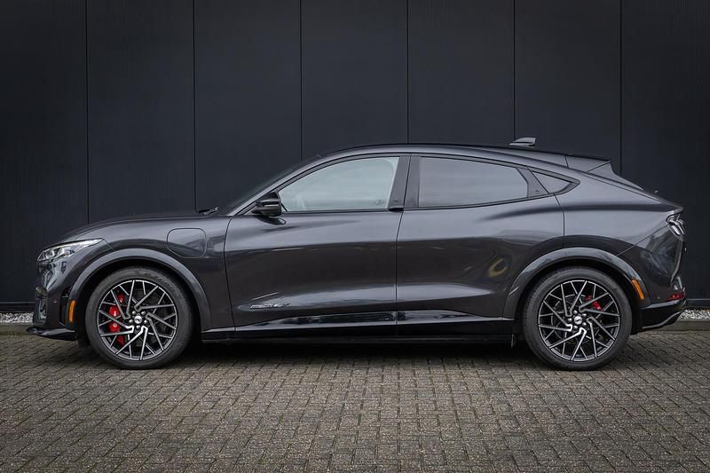 Occasion Ford Mustang Mach-E GT 97 kW (133 PK) 2022 Grijs SUV