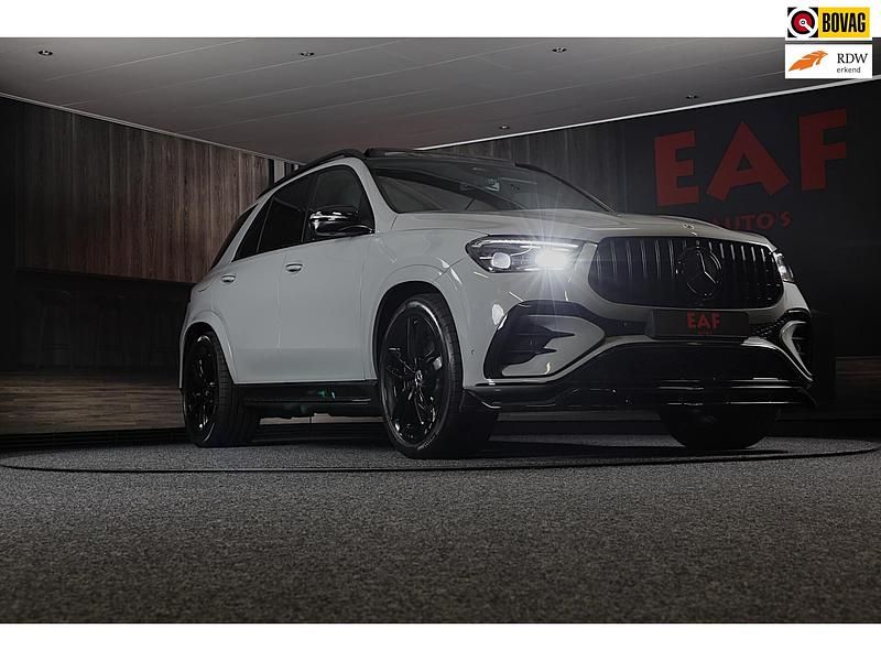 Grijs Gebruikt 2025 Mercedes GLE400 AMG line SUV | € 109.899 - Afbeelding 1/3