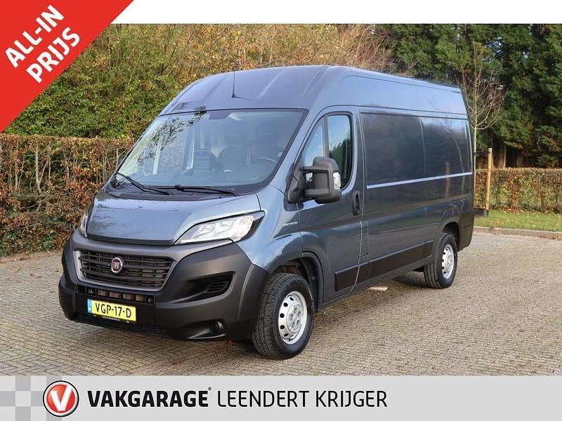 Grijs (metallic) Gebruikt 2020 Fiat Ducato Van | € 20.950 (Super prijs) - Afbeelding 1/4
