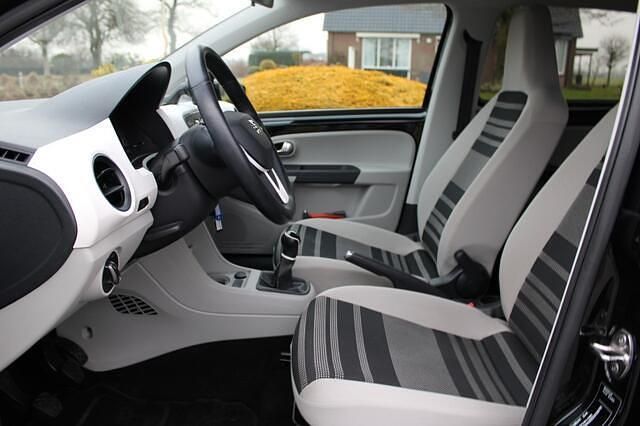 Occasion Seat Mii 60 PK (44 kW) 2014 Zwart Hatchback