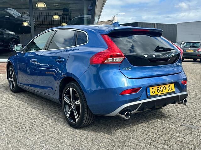 Occasion Volvo V40 153 PK (112 kW) 2019 Blauw Stationwagen