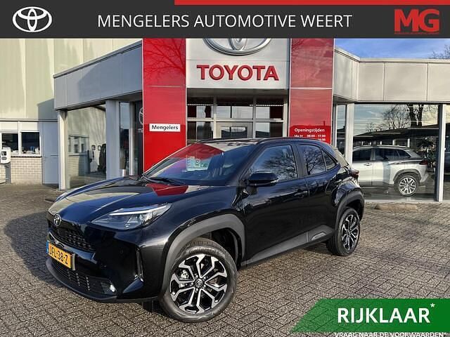 Zwart Nieuw 2025 Toyota Yaris Cross Comfort SUV | € 34.945 (Eerlijke prijs) - Afbeelding 1/4