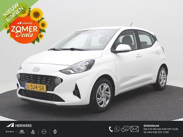 Polar white (psw) Gebruikt 2021 Hyundai i10 Comfort Hatchback | € 13.285 (Eerlijke prijs) - Afbeelding 1/4