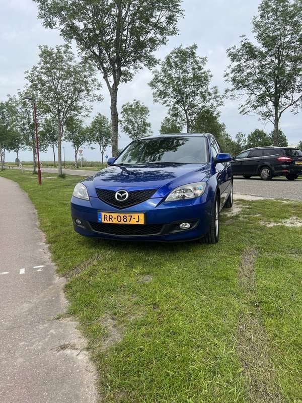 Blauw Gebruikt 2008 Mazda 3 Touring Hatchback | € 2.500 (Eerlijke prijs) - Afbeelding 1/4