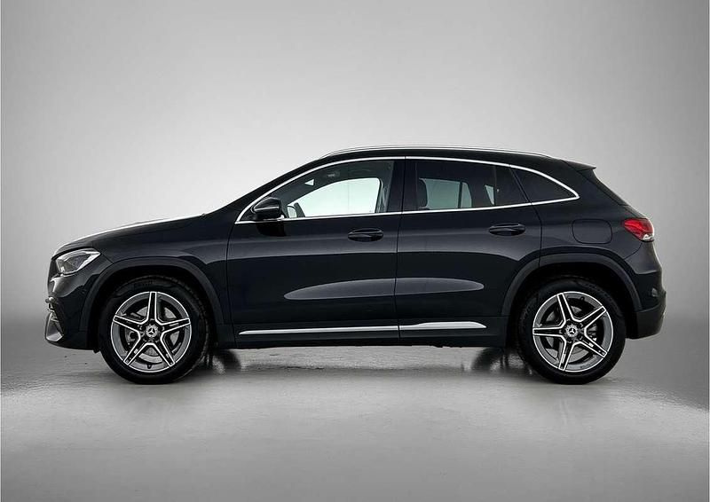 Occasion Mercedes GLA250 AMG 218 PK (160 kW) 2021 Zwart metallic SUV