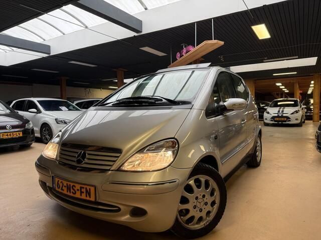 Grijs Occasion 2004 Mercedes A140 Elegance MPV | € 3.950 (Duur) - Afbeelding 1/4