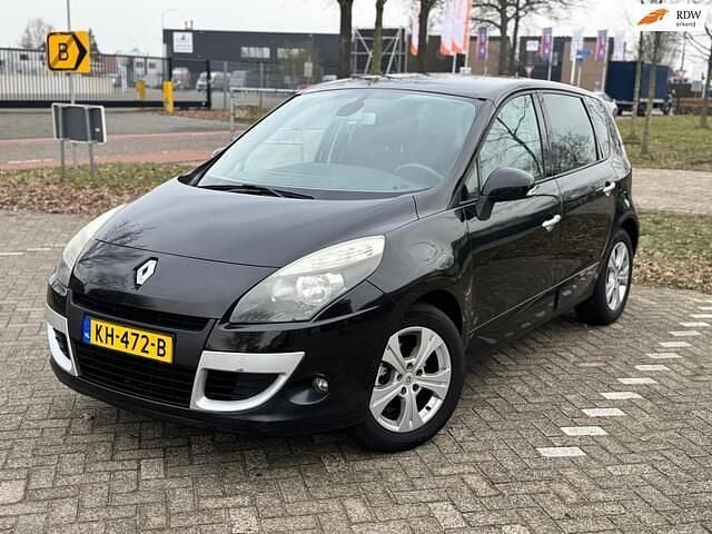 Zwart (metallic) Occasion 2010 Renault Scénic III Dynamique MPV | € 2.950 (Goede deal) - Afbeelding 1/4