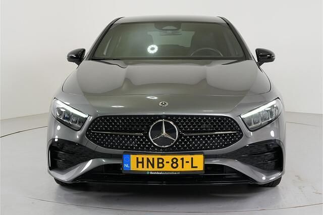 Occasion Mercedes A250 AMG 218 PK (160 kW) 2023 Grijs Hatchback