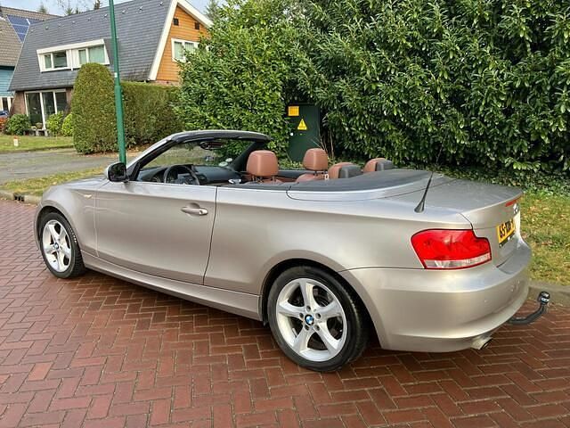 Occasion BMW 118 Cabriolet Exclusive 143 PK (105 kW) 2012 Grijs (metallic) Cabriolet