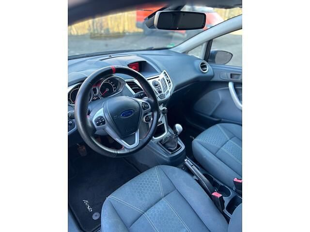 Occasion Ford Fiesta Titanium 97 PK (71 kW) 2011 Grijs Hatchback