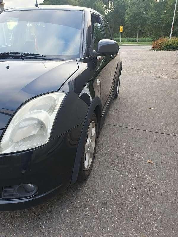 Occasion Suzuki Swift Exclusive 92 PK (67 kW) 2007 Zwart Hatchback