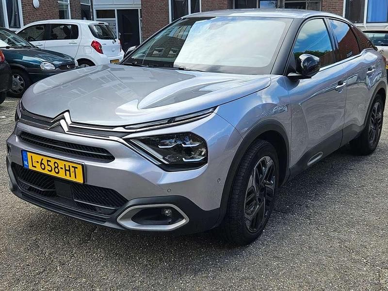 Grijs Occasion 2021 Citroën C4 Shine Hatchback | € 15.000 (Super prijs) - Afbeelding 1/4