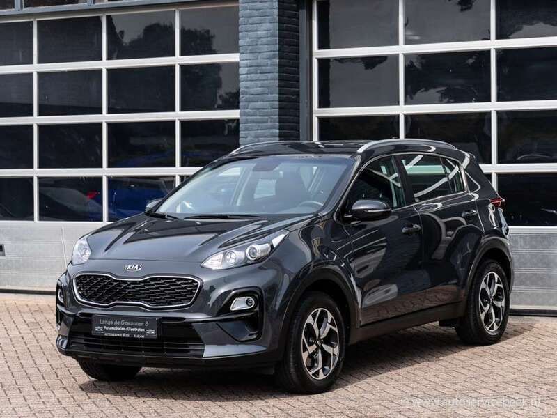 Grijs Gebruikt 2019 Kia Sportage Comfort SUV | € 20.750 (Eerlijke prijs) - Afbeelding 1/4